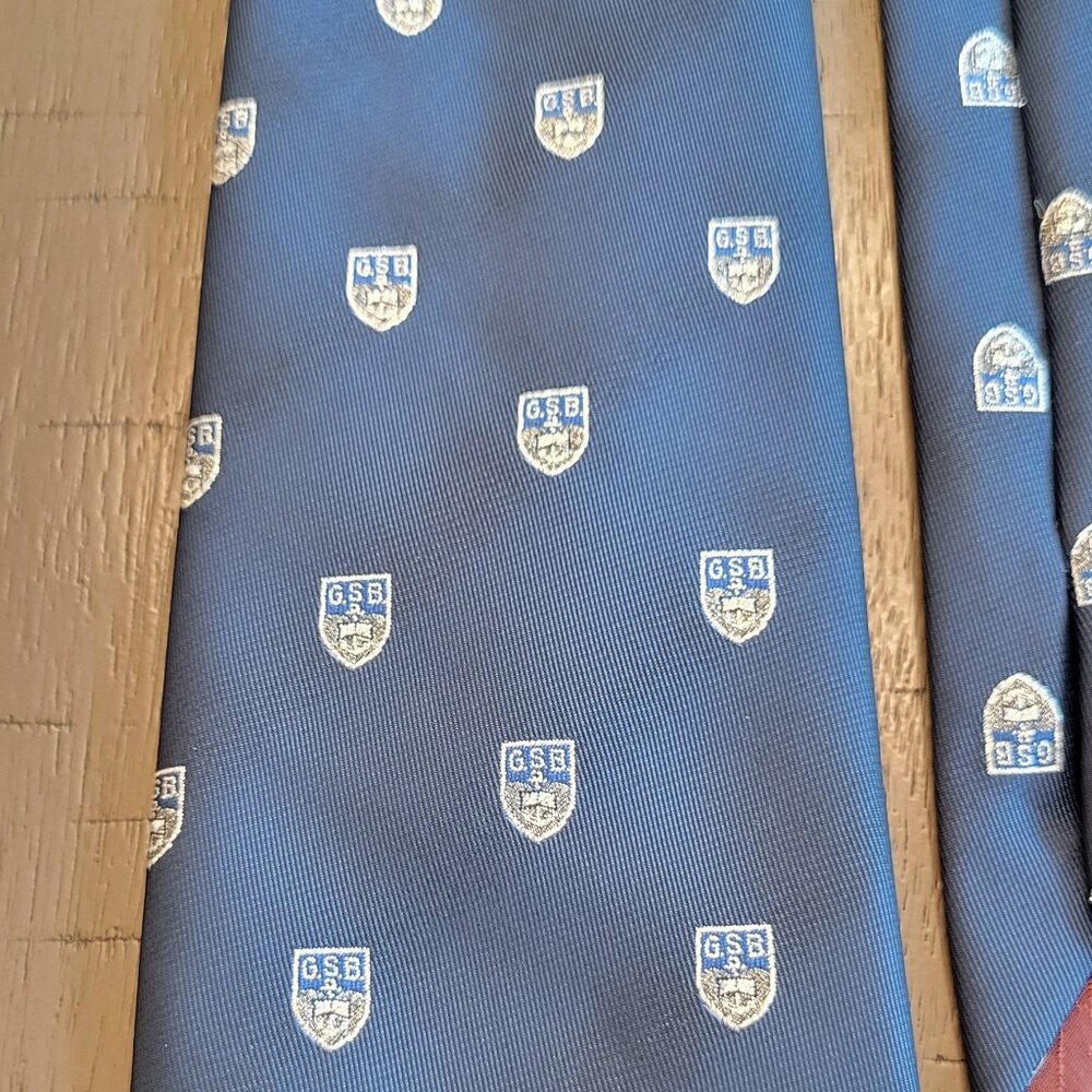 Cravateur Comme Soie Silk Dark Blue GSB Graduate School Design Men's Neck Tie - Picture 2 of 8
